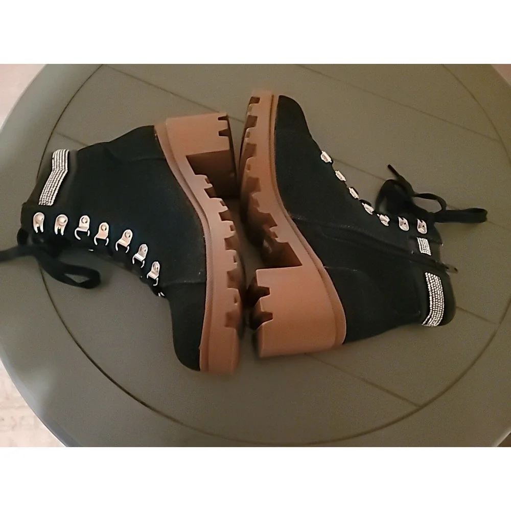 Cato Comfort Est. 1946 Size 6M Denim Blue Hiker Bling Ankle Boots Platform